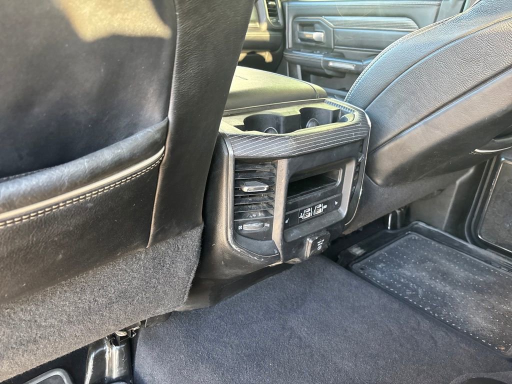 Used 2020 RAM 3500 Limited image 32