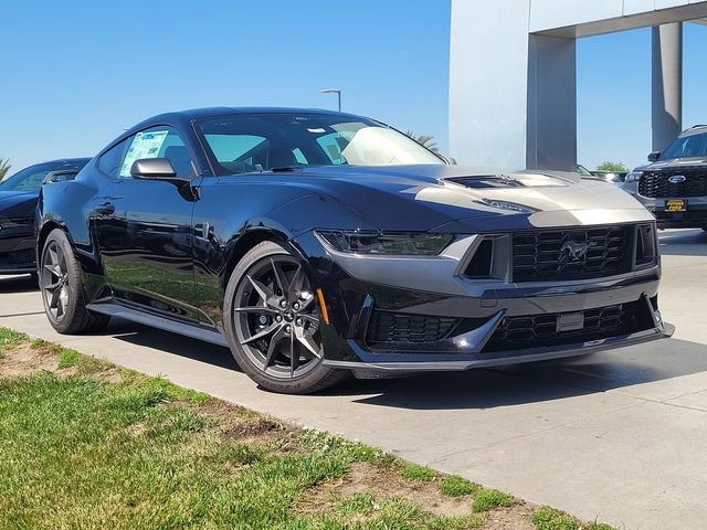New 2026 Ford Mustang Dark Horse