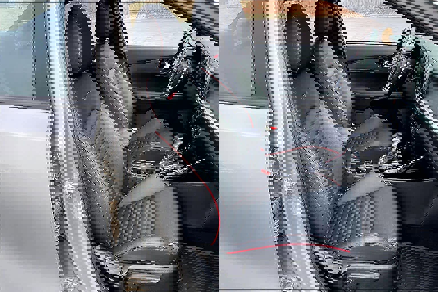 Used 2023 Kia Forte GT w/ GT2 Package image 10