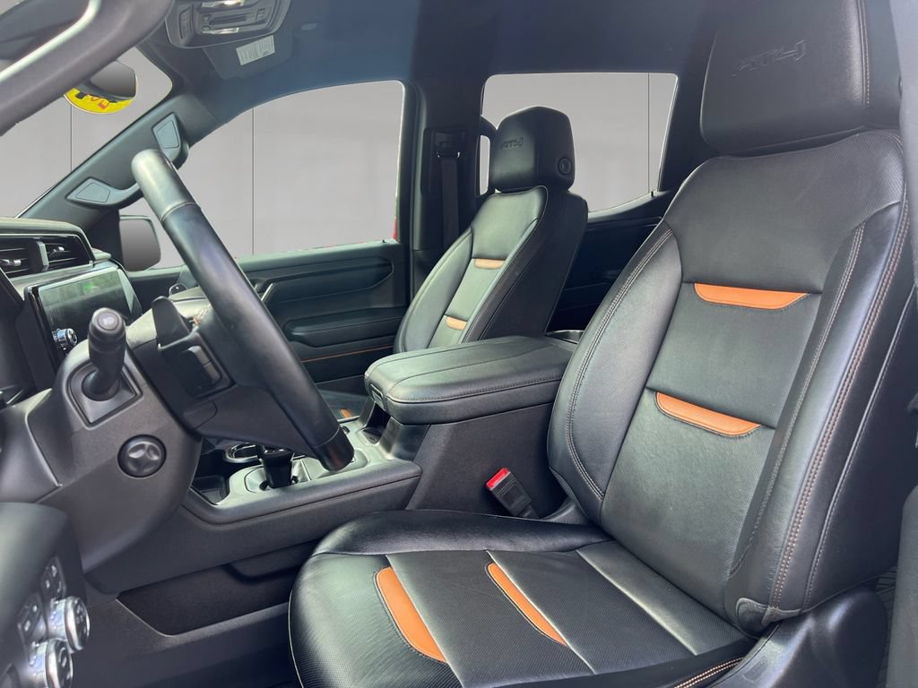 Used 2023 GMC Sierra 1500 AT4 w/ AT4 Premium Package AWD/4WD image 10