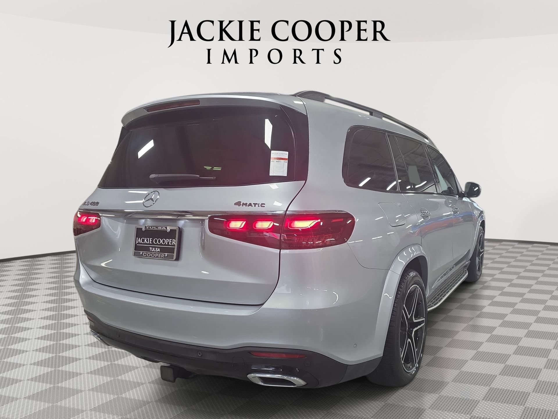 Certified 2025 Mercedes-Benz GLS 450 4MATIC image 5