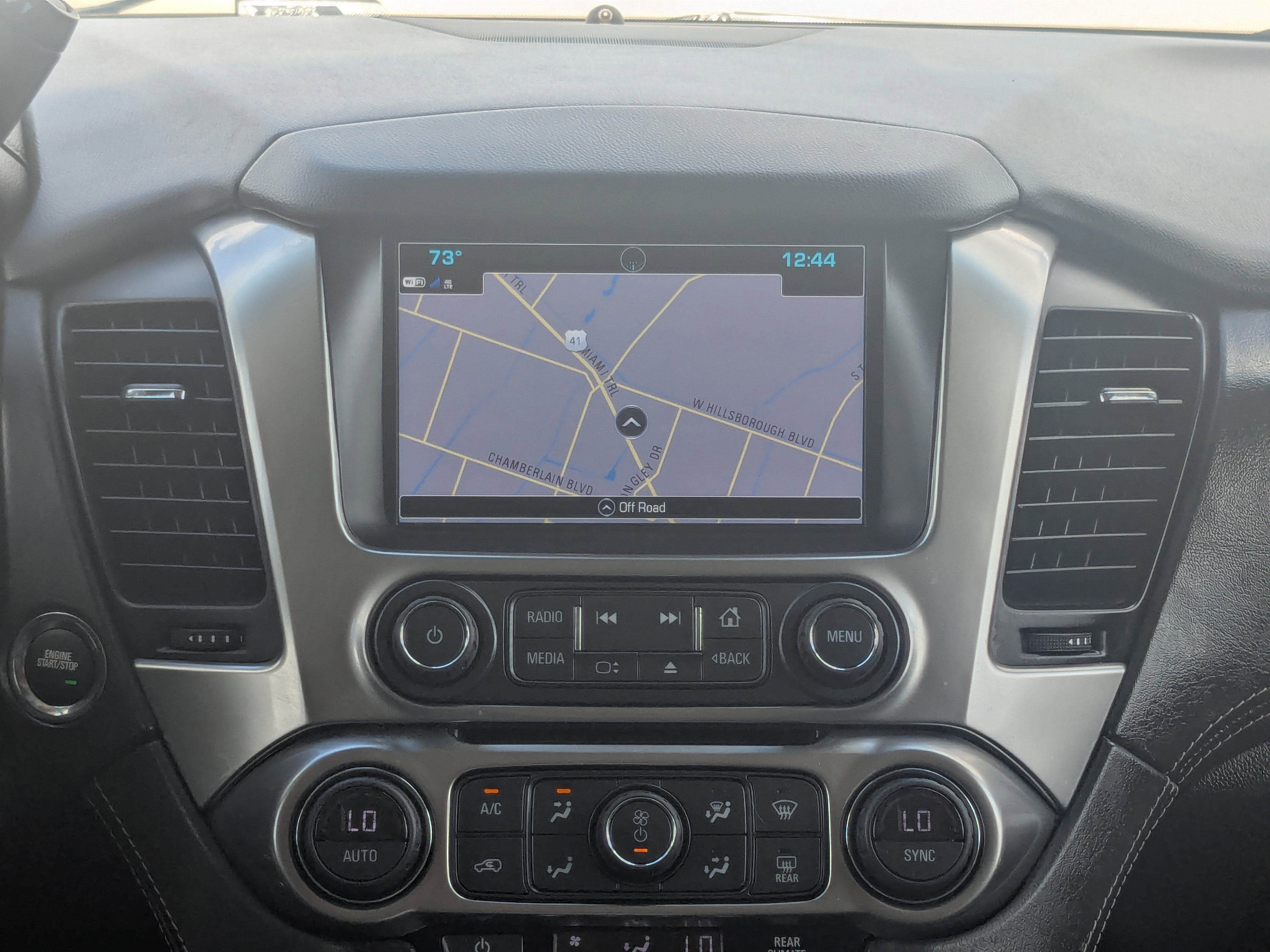 Used 2020 Chevrolet Suburban Premier image 24