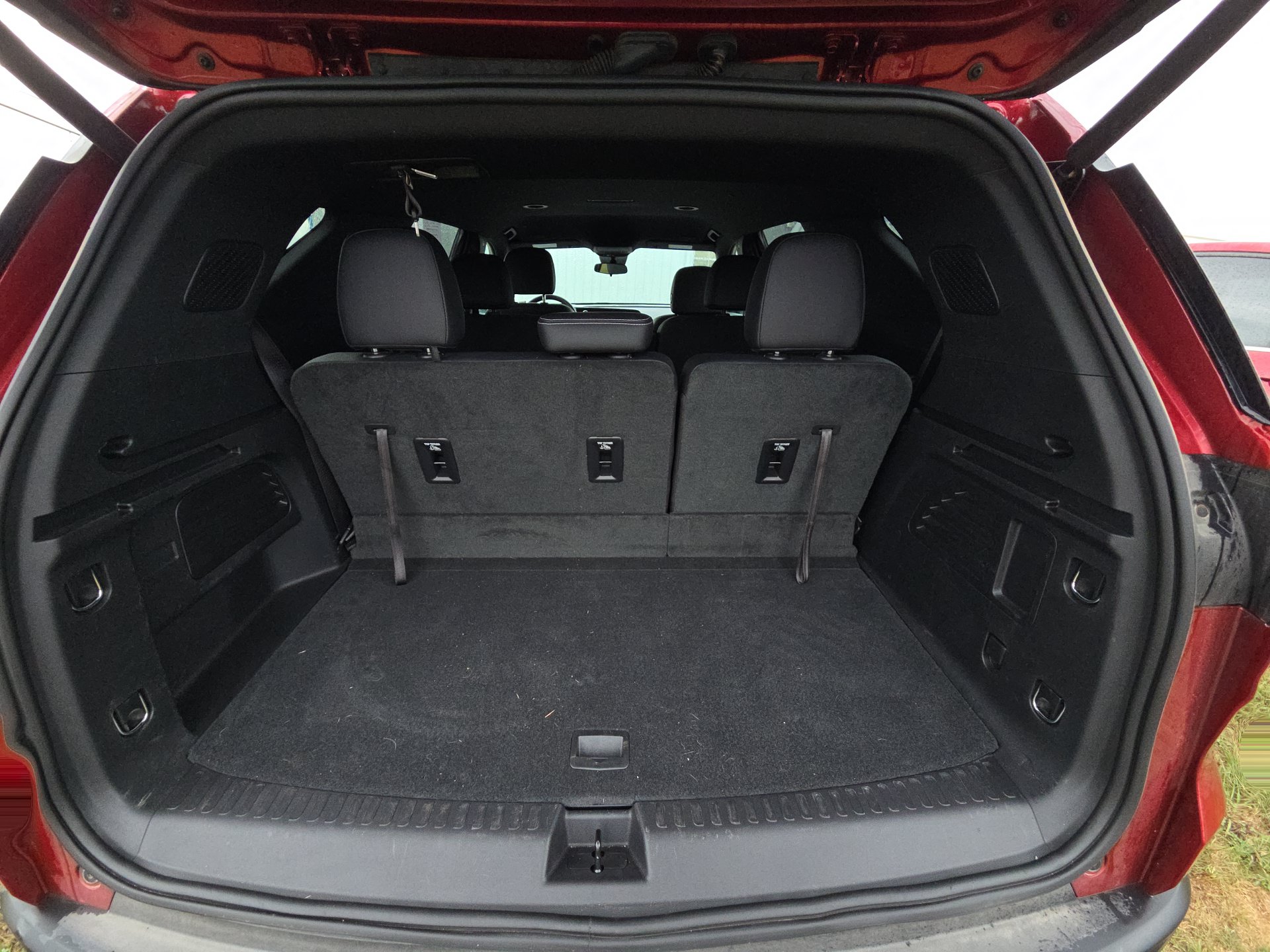 Used 2026 Chevrolet Traverse LT AWD/4WD image 16