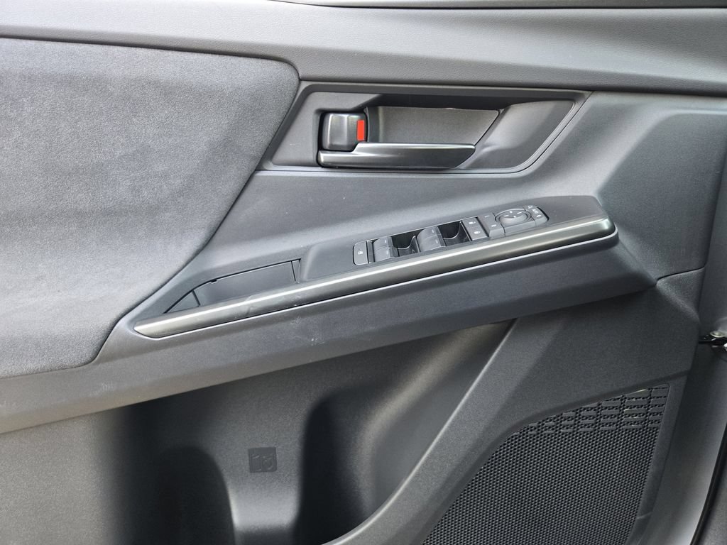 New 2026 Toyota C-HR AWD/4WD image 17