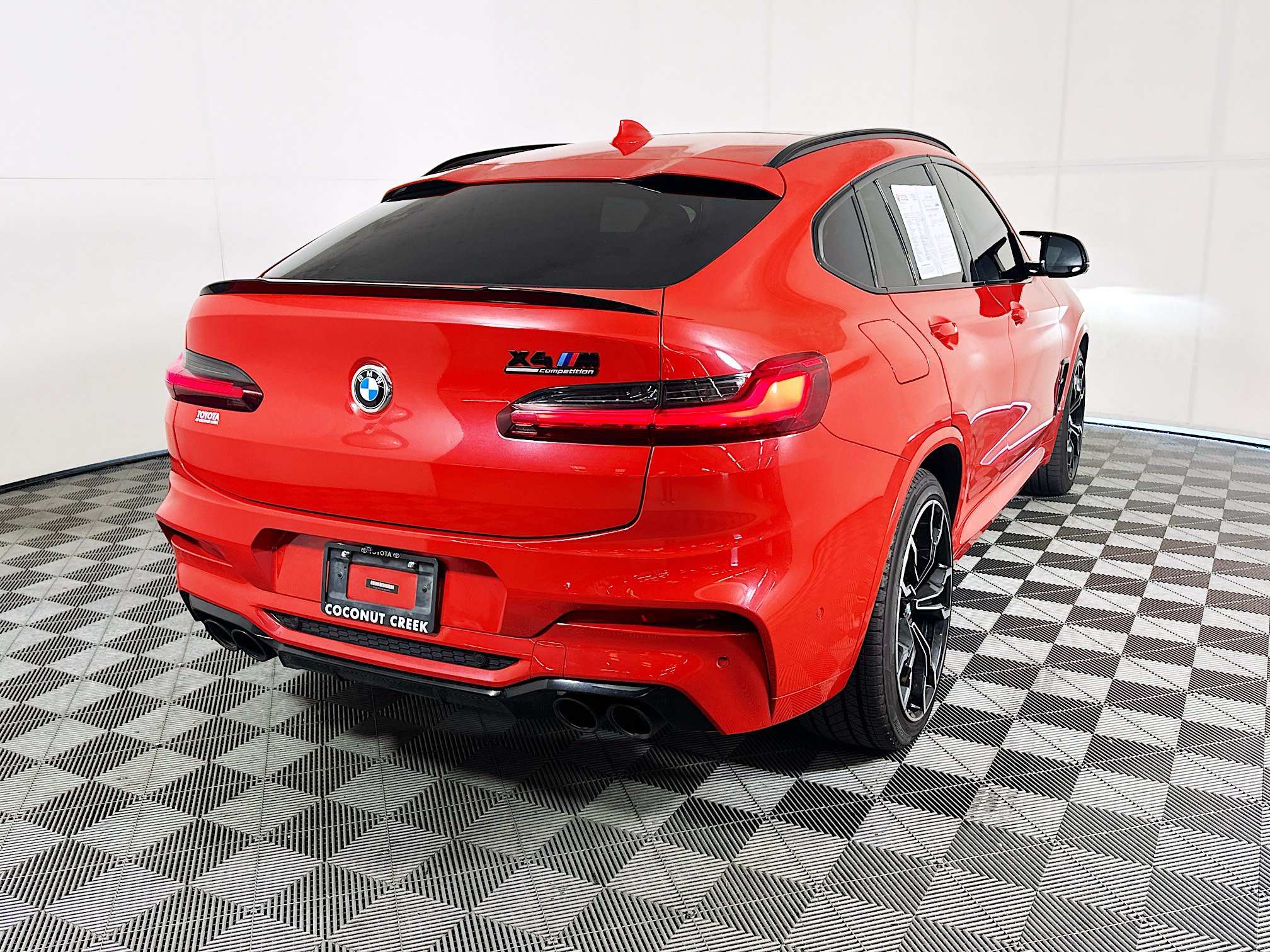 Used 2020 BMW X4 M w/ Executive Package AWD/4WD image 3