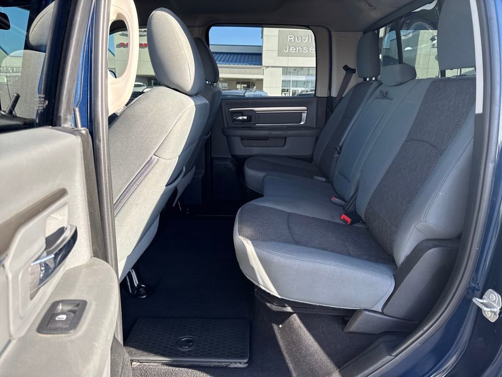 Used 2020 RAM 1500 Classic SLT w/ Luxury Group image 24