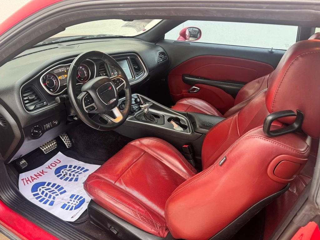 Used 2016 Dodge Challenger SXT Plus RWD image 11