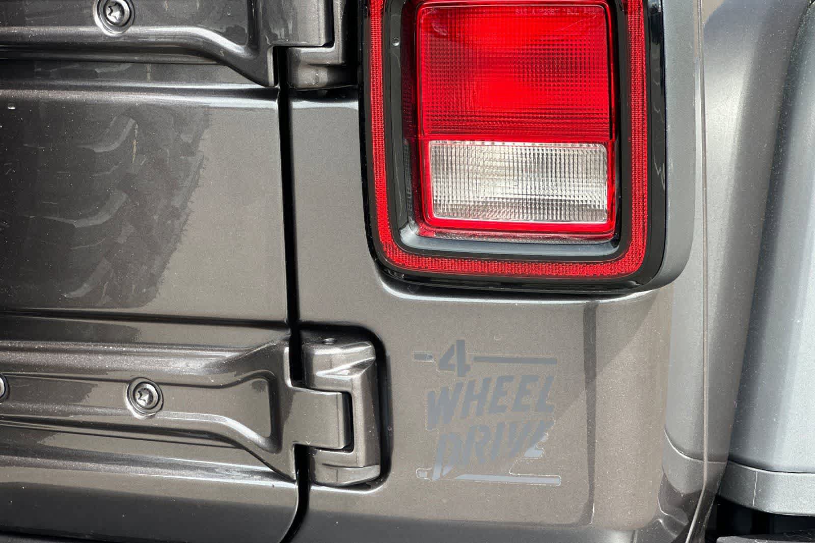 New 2026 Jeep Wrangler Unlimited Sport AWD/4WD image 31