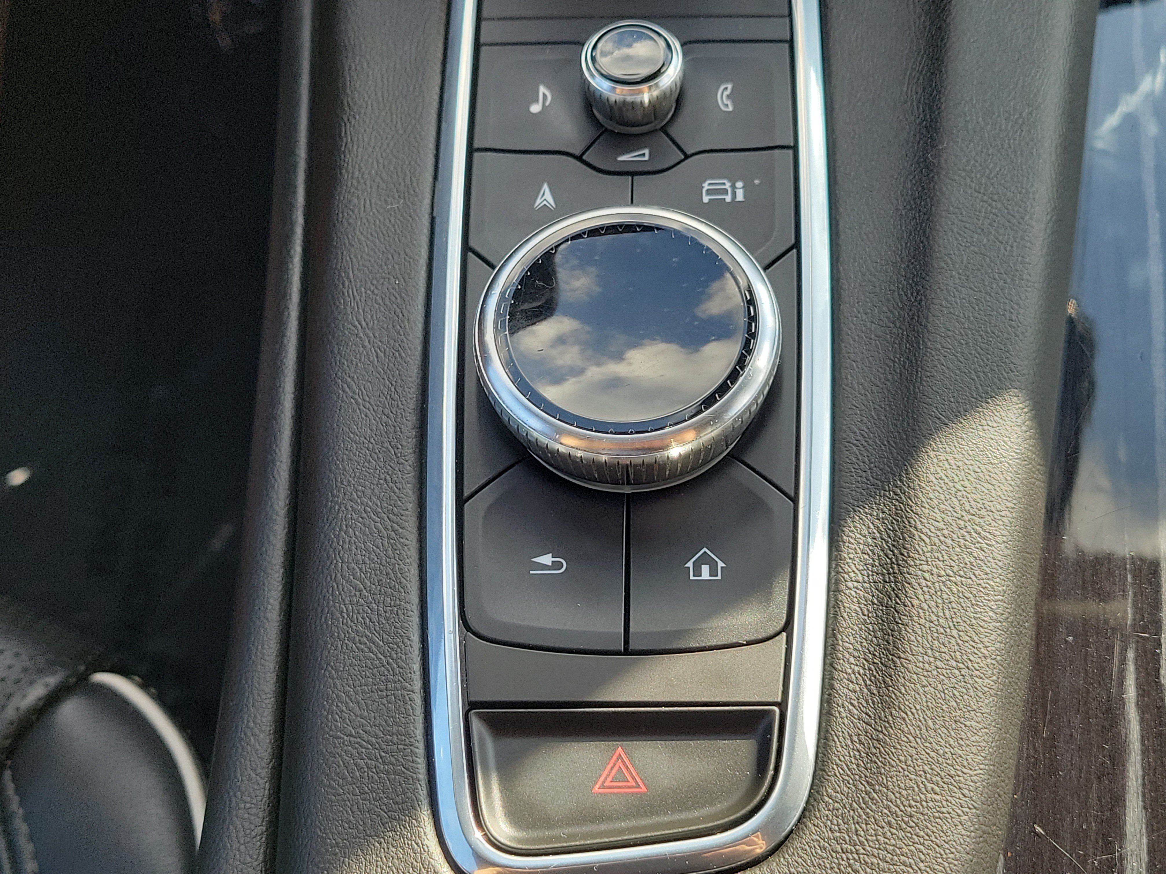 Used 2021 Cadillac Escalade Sport w/ Driver Assist Tech Package RWD image 33
