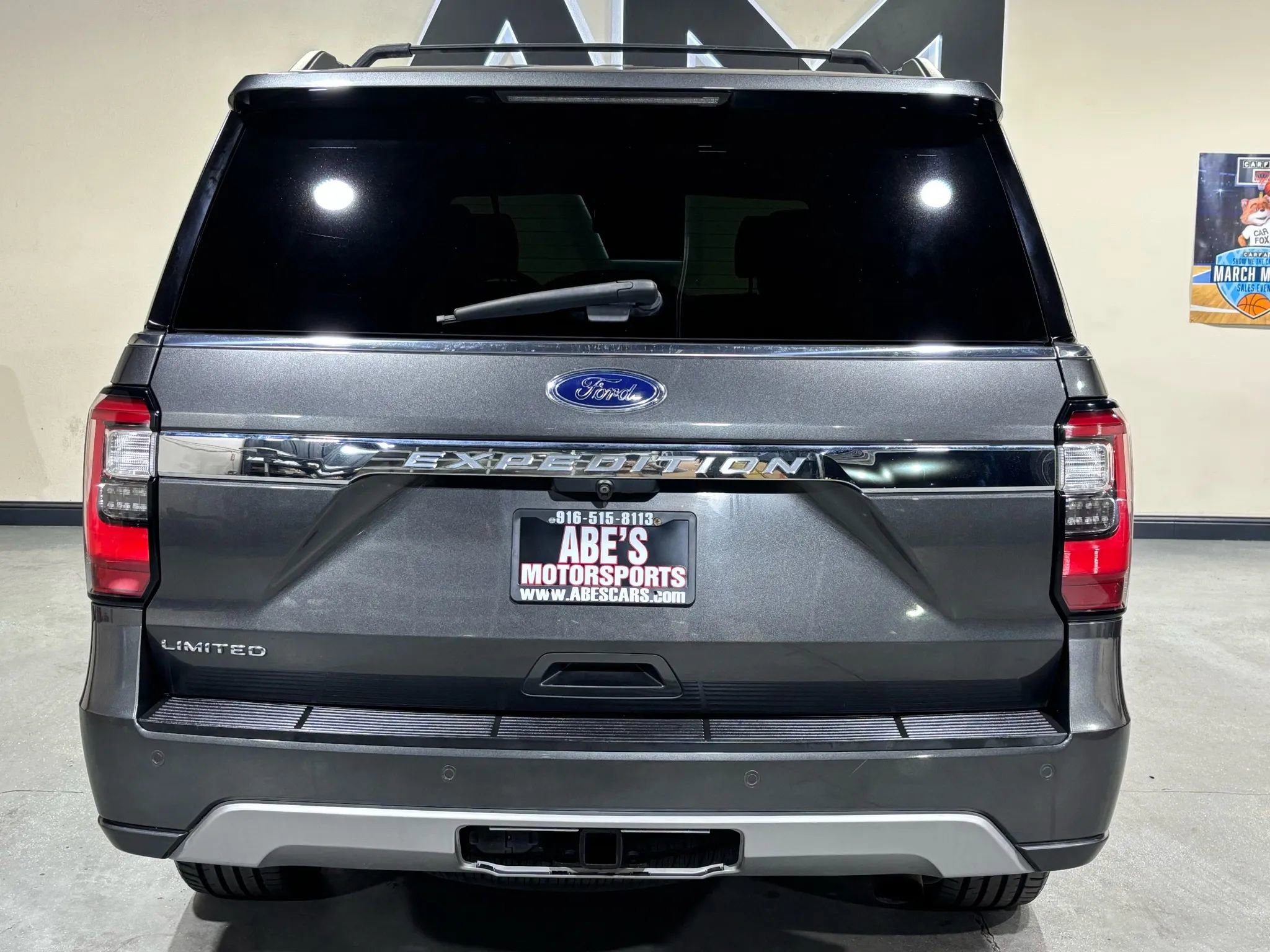 Used 2019 Ford Expedition Limited w/ Equipment Group 301A image 8