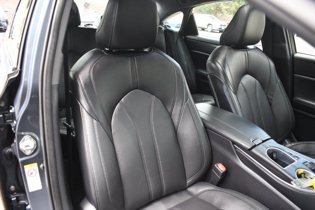 Certified 2019 Toyota Avalon XLE w/ Moonroof Package FWD image 27