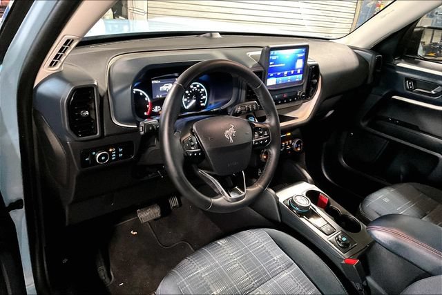 Used 2024 Ford Bronco Sport Heritage w/ Heritage Convenience Package AWD/4WD image 13