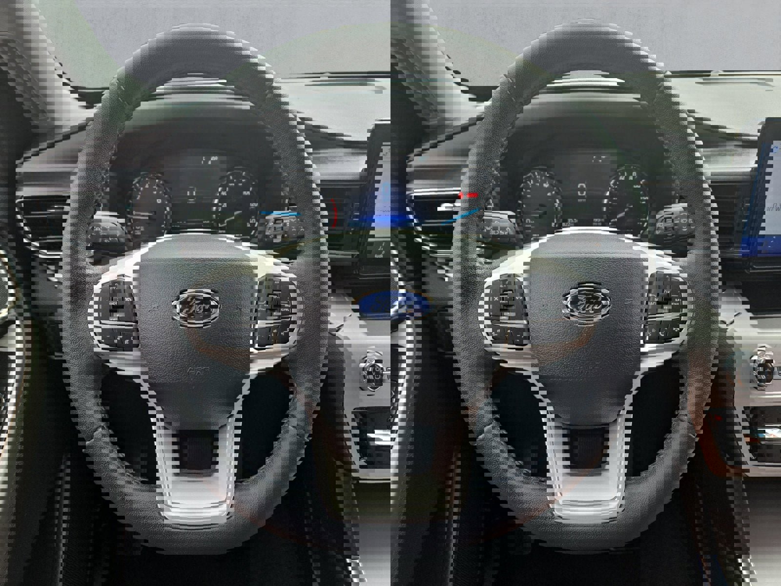 Certified 2022 Ford Explorer XLT w/ Equipment Group 202A image 13