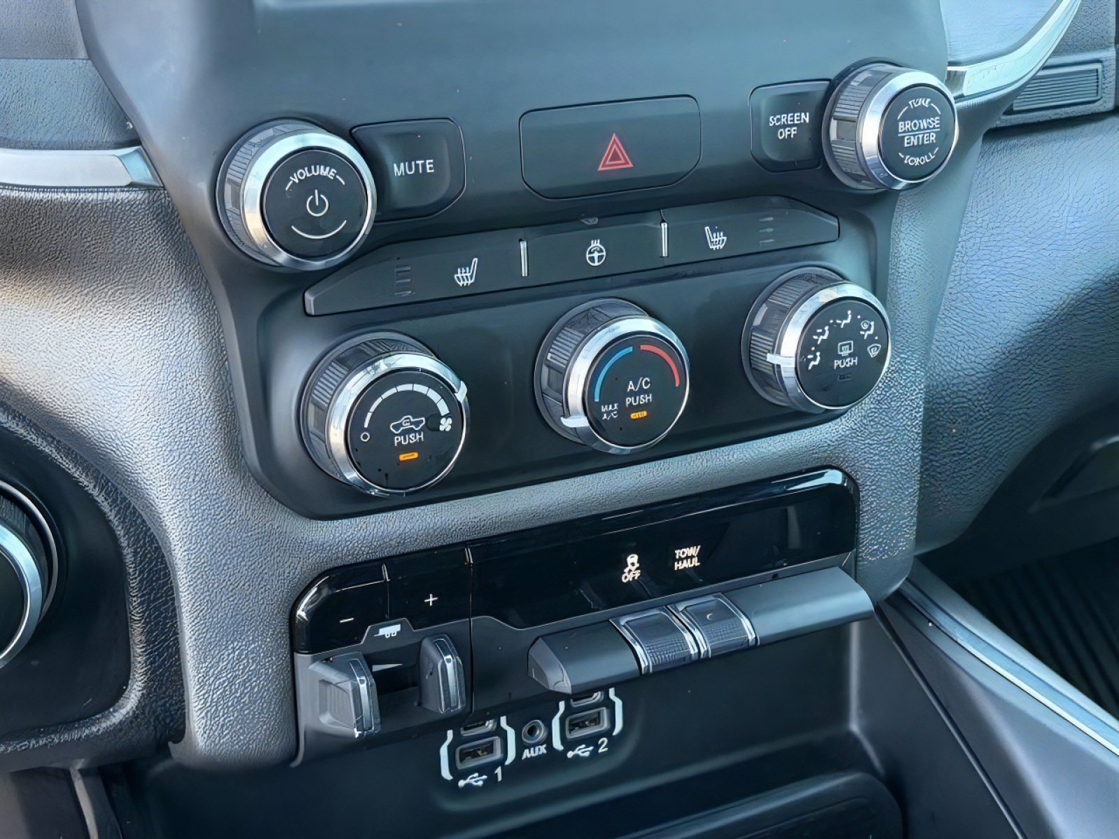 Certified 2024 RAM 1500 Big Horn RWD image 24