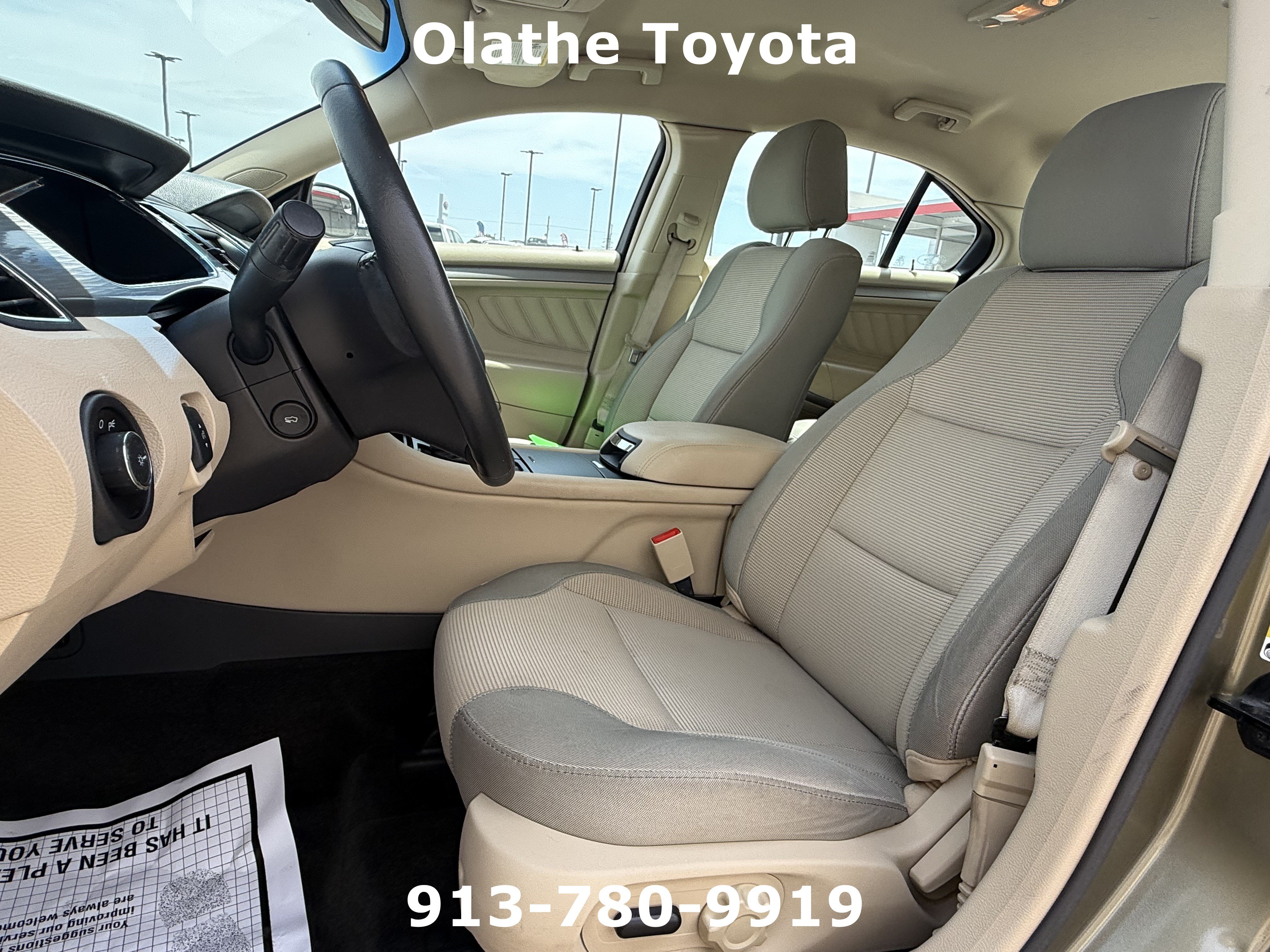 Used 2013 Ford Taurus SEL FWD image 4