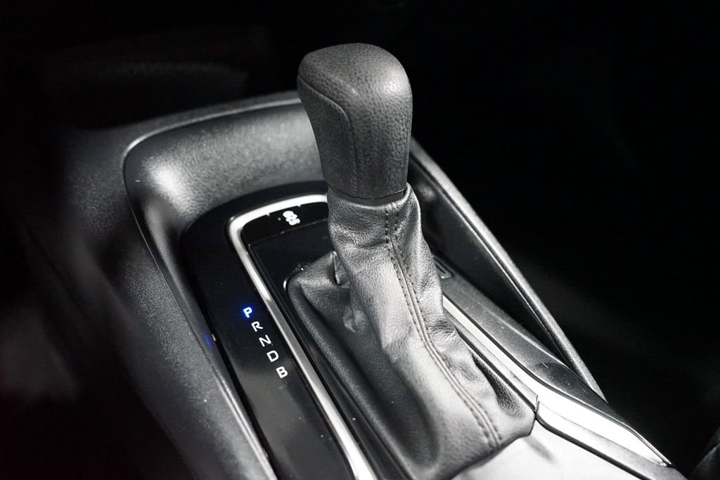 Used 2023 Toyota Corolla LE image 21