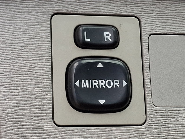 Used 2010 Toyota Venza AWD image 24