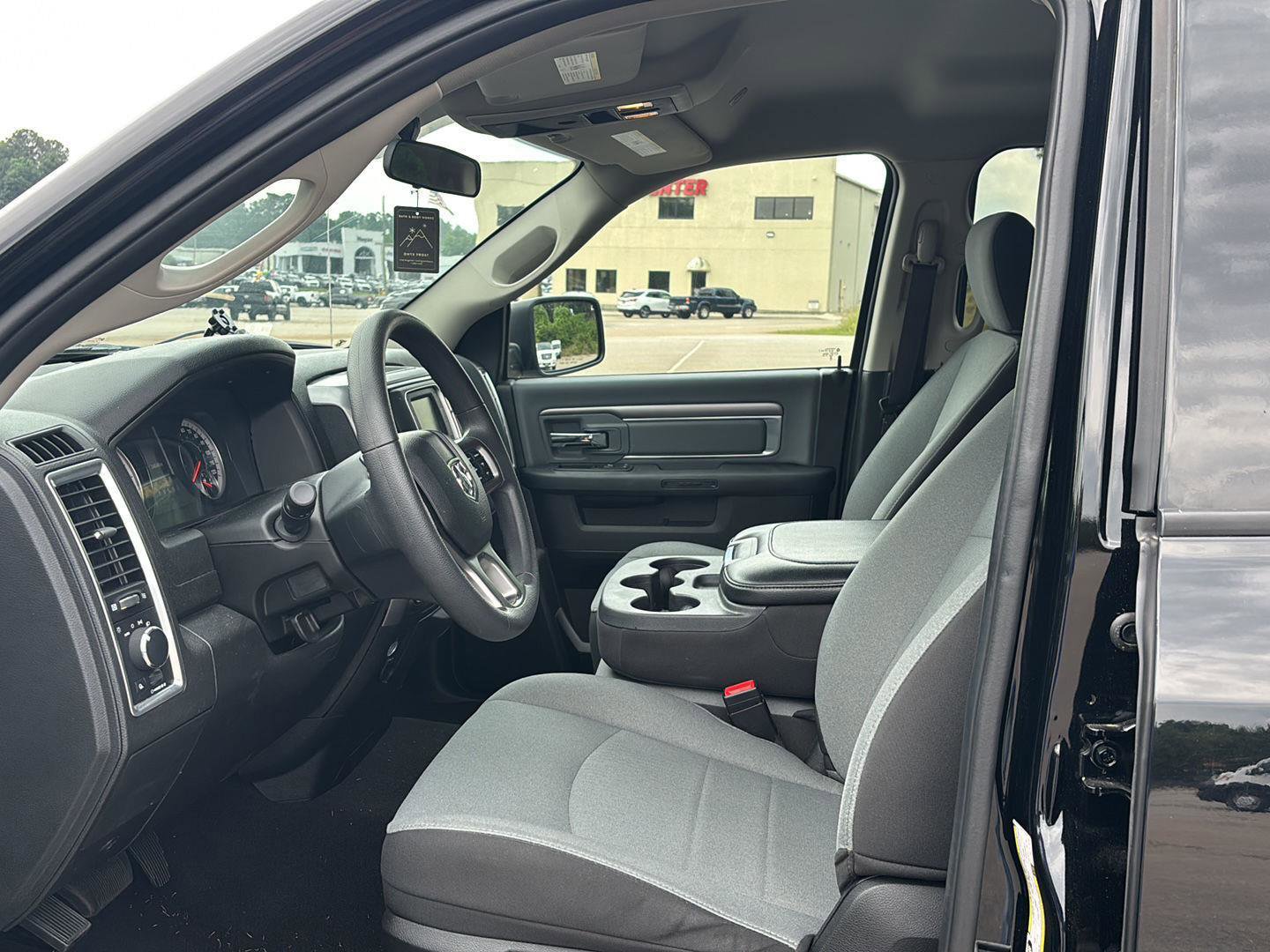 Used 2024 RAM 1500 Classic SLT AWD/4WD image 10