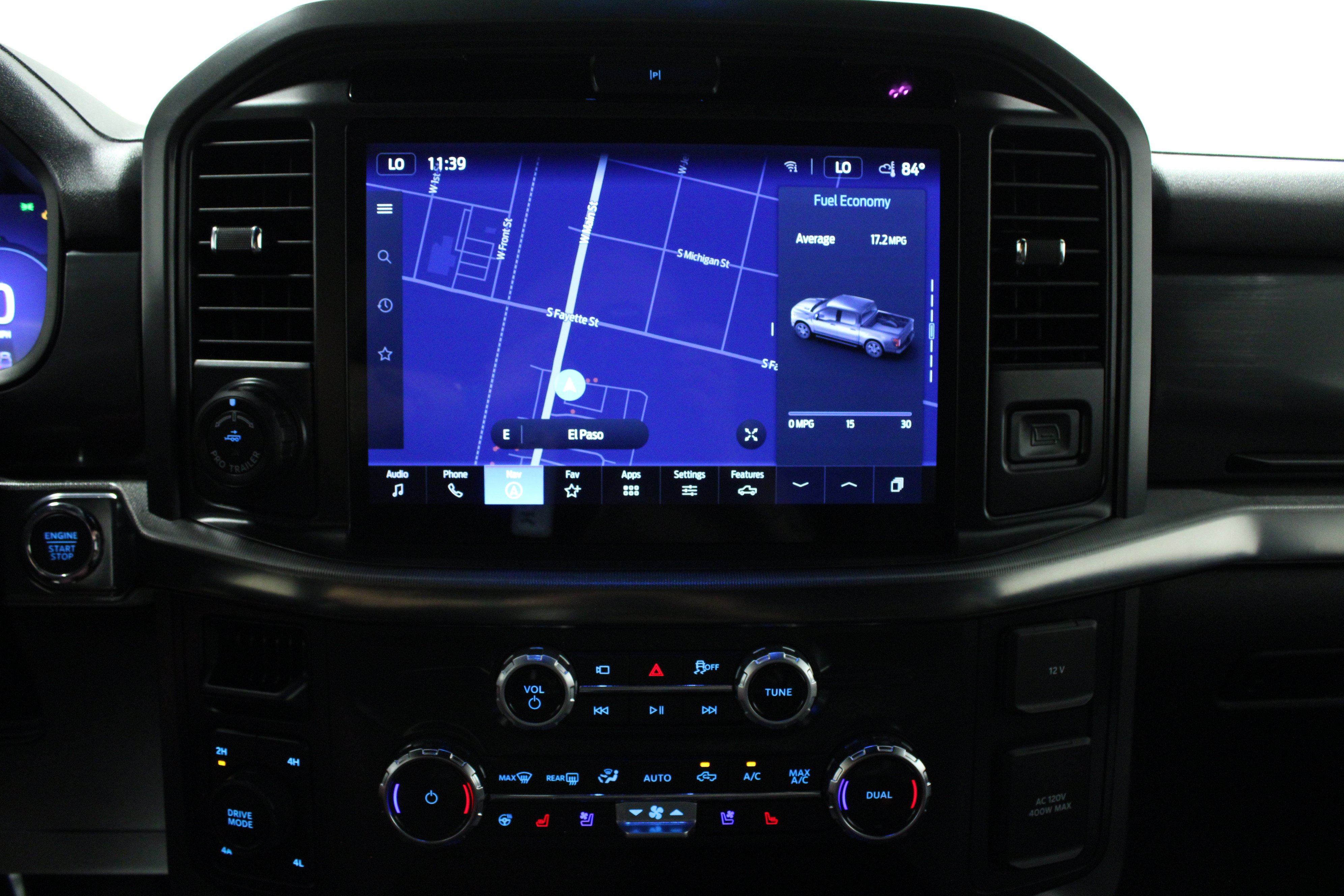 Used 2025 Ford F150 Lariat AWD/4WD image 22