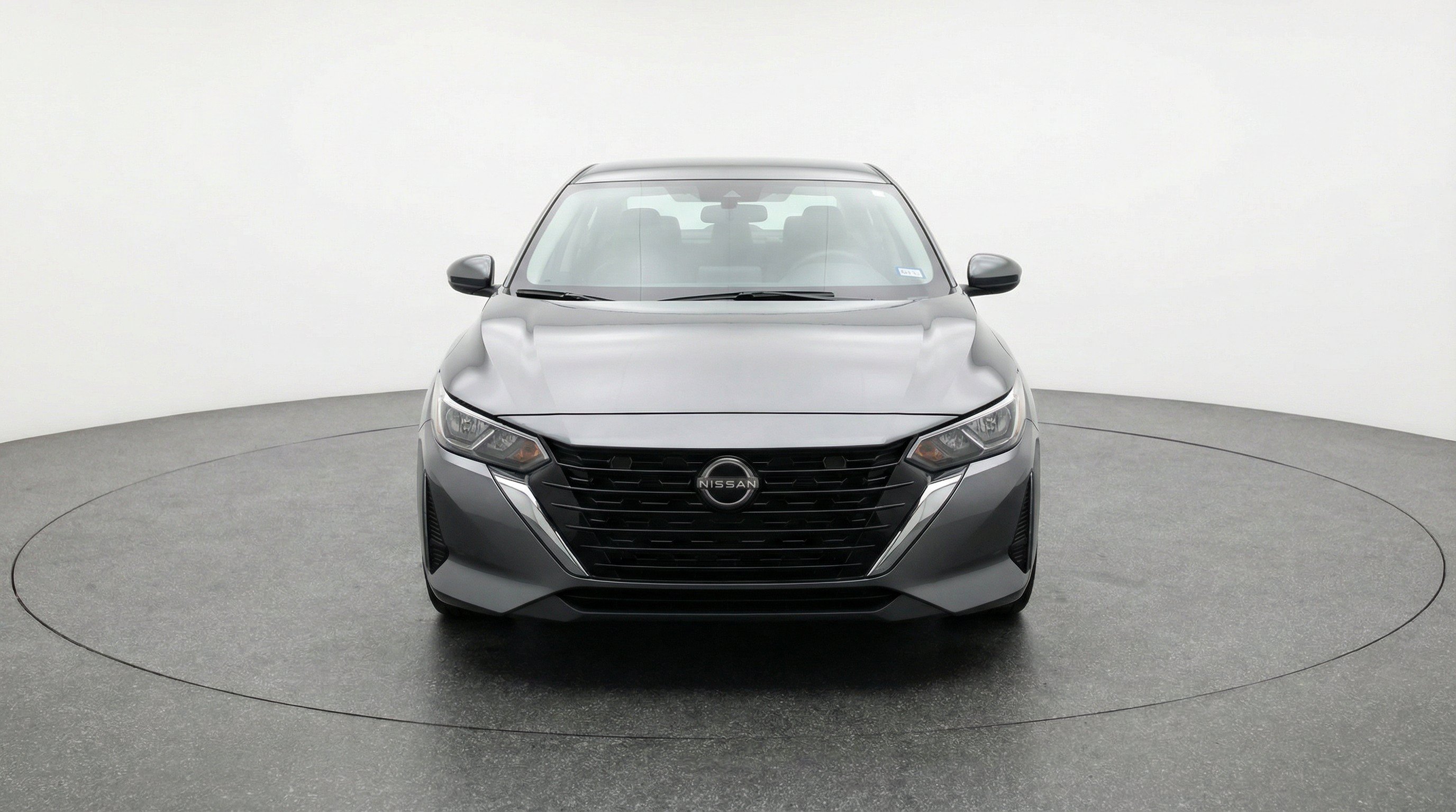 Used 2025 Nissan Sentra SV FWD image 2