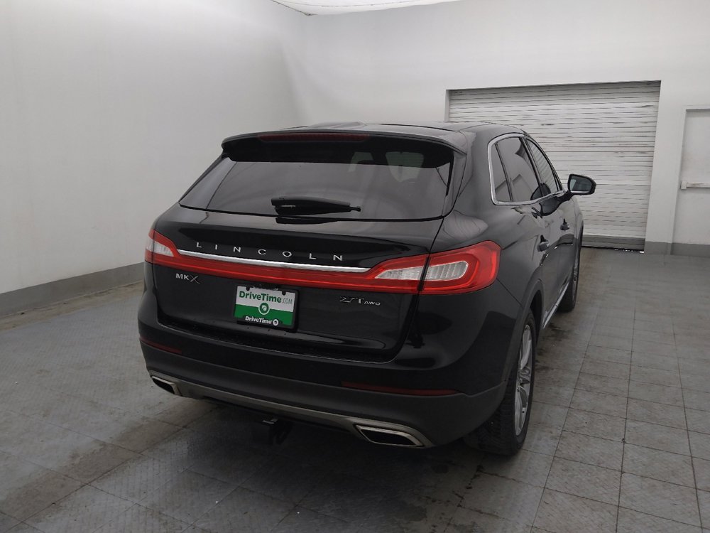 Used 2018 Lincoln MKX Reserve w/ Driver Assistance Package AWD/4WD image 9