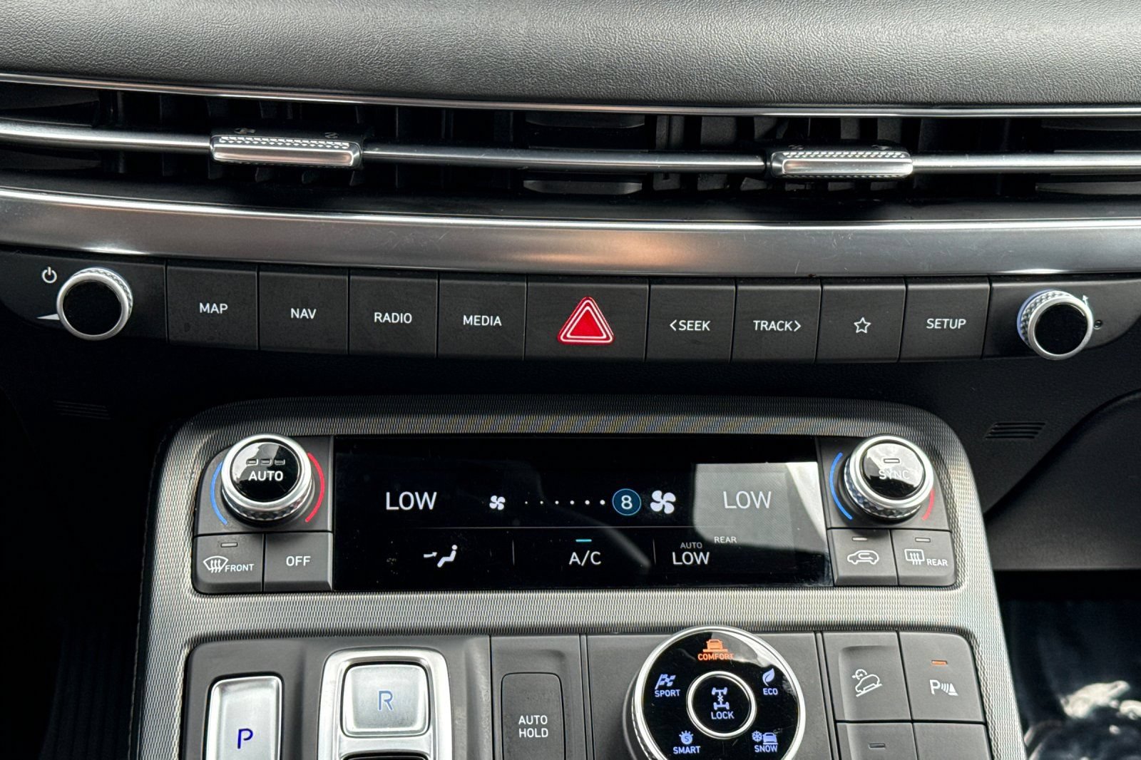 Used 2024 Hyundai Palisade Calligraphy AWD/4WD image 33