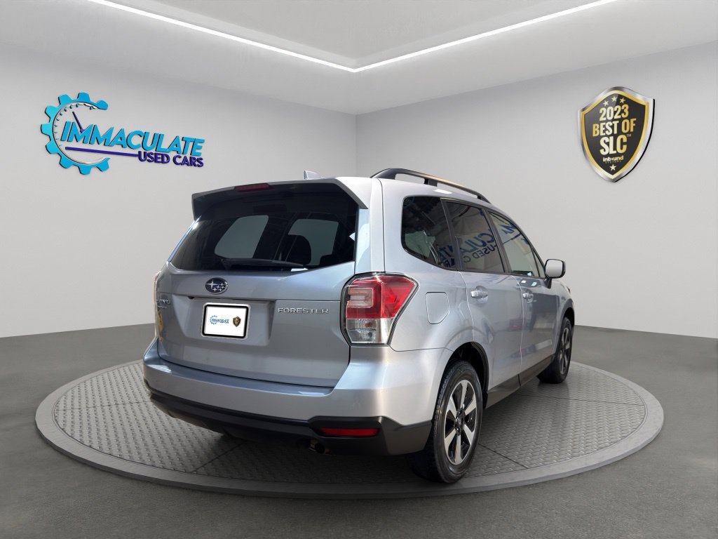 Used 2018 Subaru Forester 2.5i Premium AWD/4WD image 5