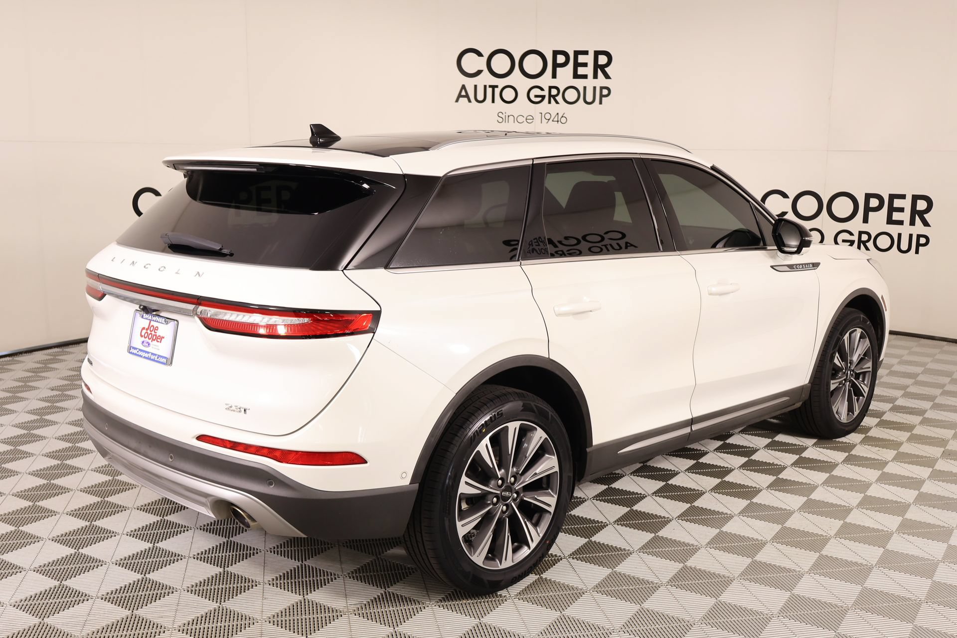 Used 2020 Lincoln Corsair Reserve w/ Equipment Group 202A AWD/4WD image 21