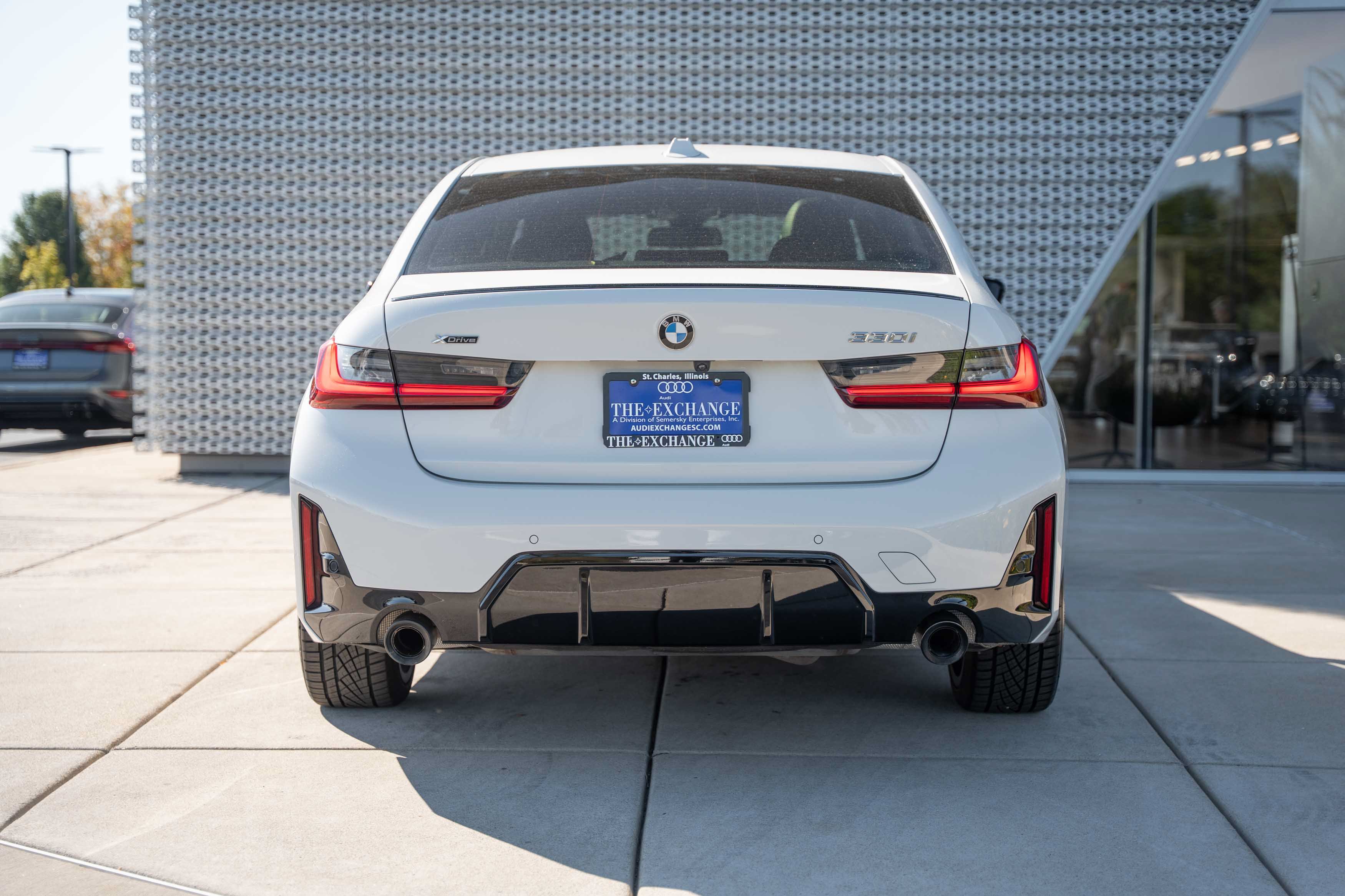 Used 2023 BMW 330i xDrive Sedan w/ M Sport Package AWD/4WD image 20
