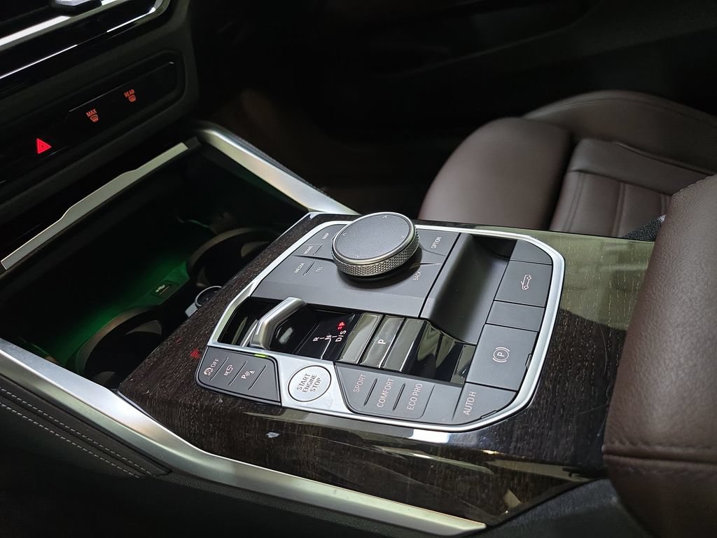 Used 2024 BMW 440i xDrive Convertible w/ Premium Package AWD/4WD image 26