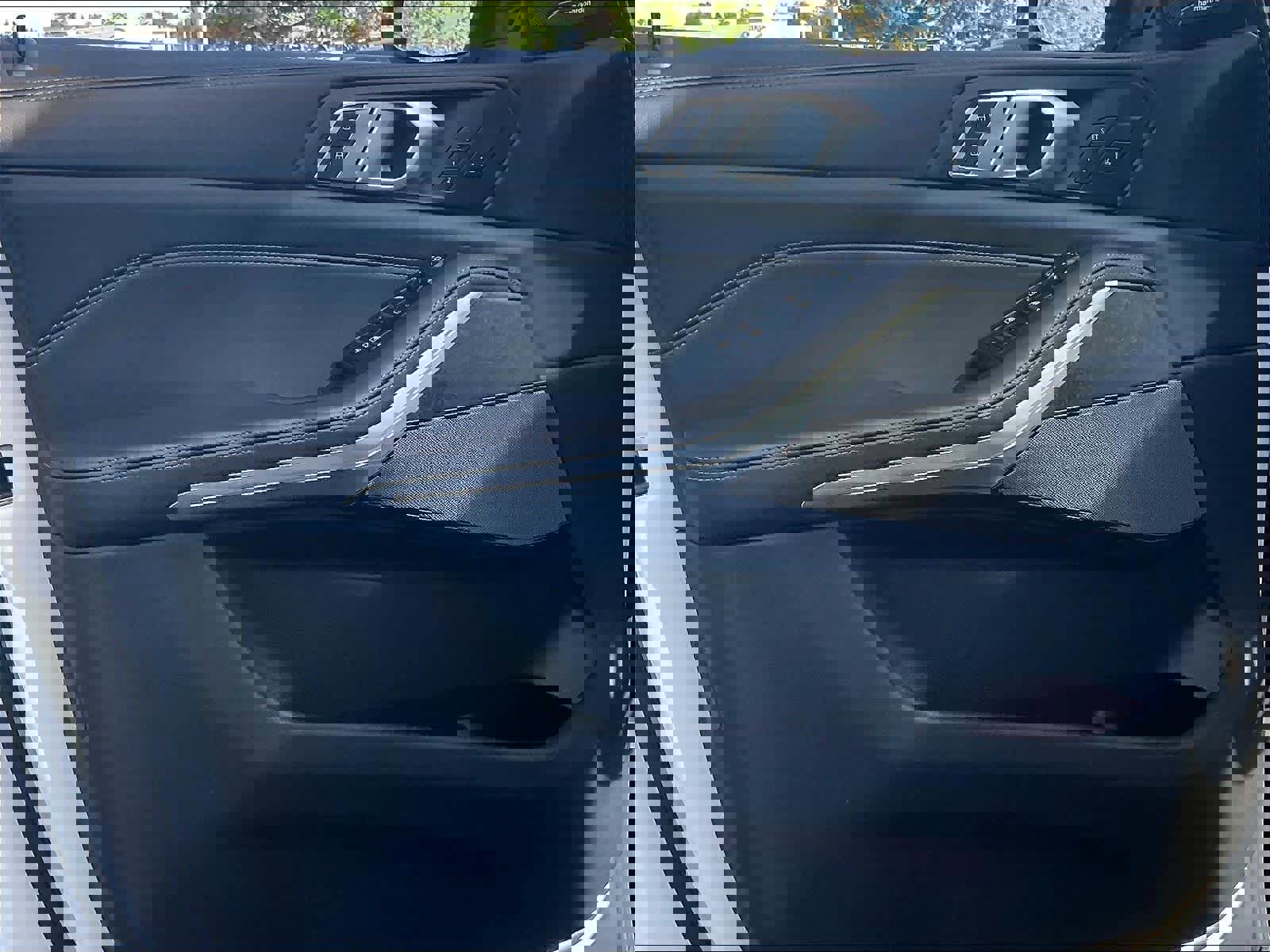 Used 2024 BMW X5 sDrive40i image 25