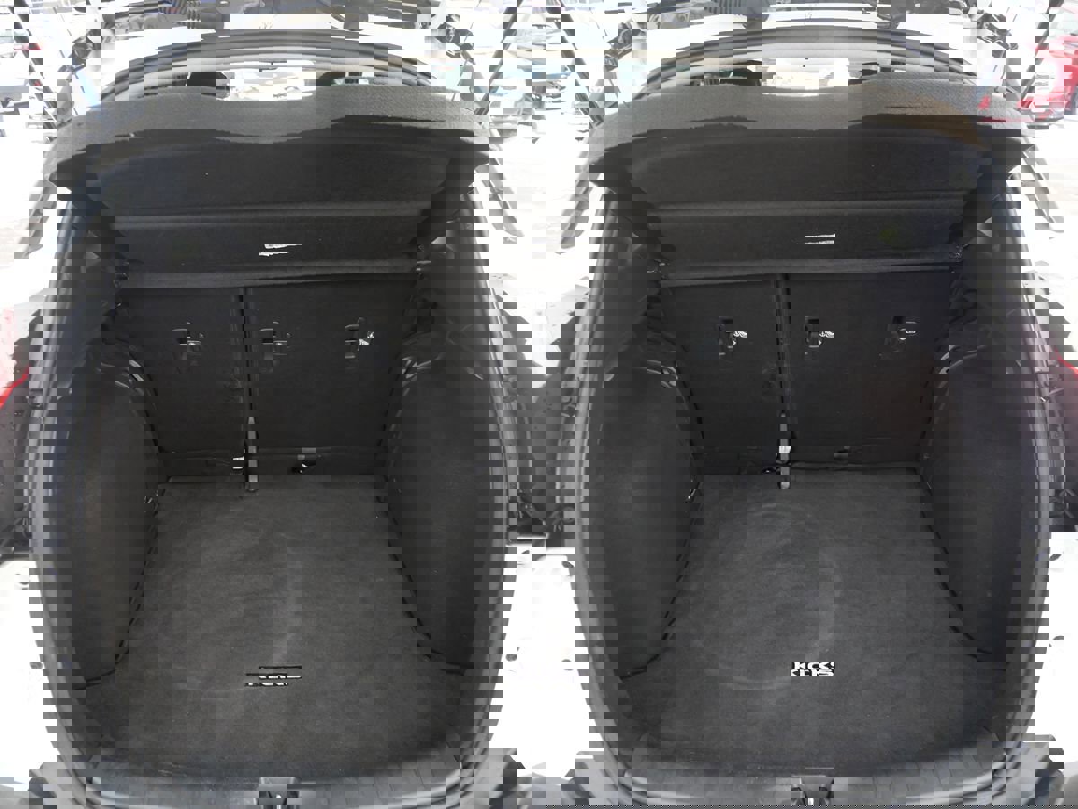 Used 2020 Nissan Kicks SR w/ SR Premium Package image 29