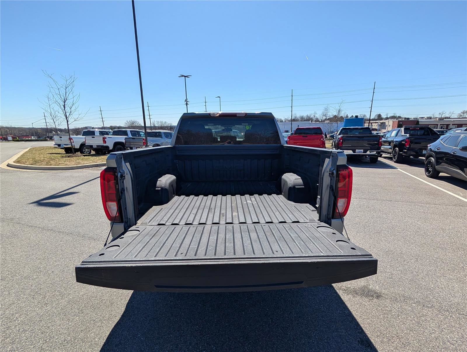 Used 2023 GMC Sierra 1500 Elevation AWD/4WD image 12