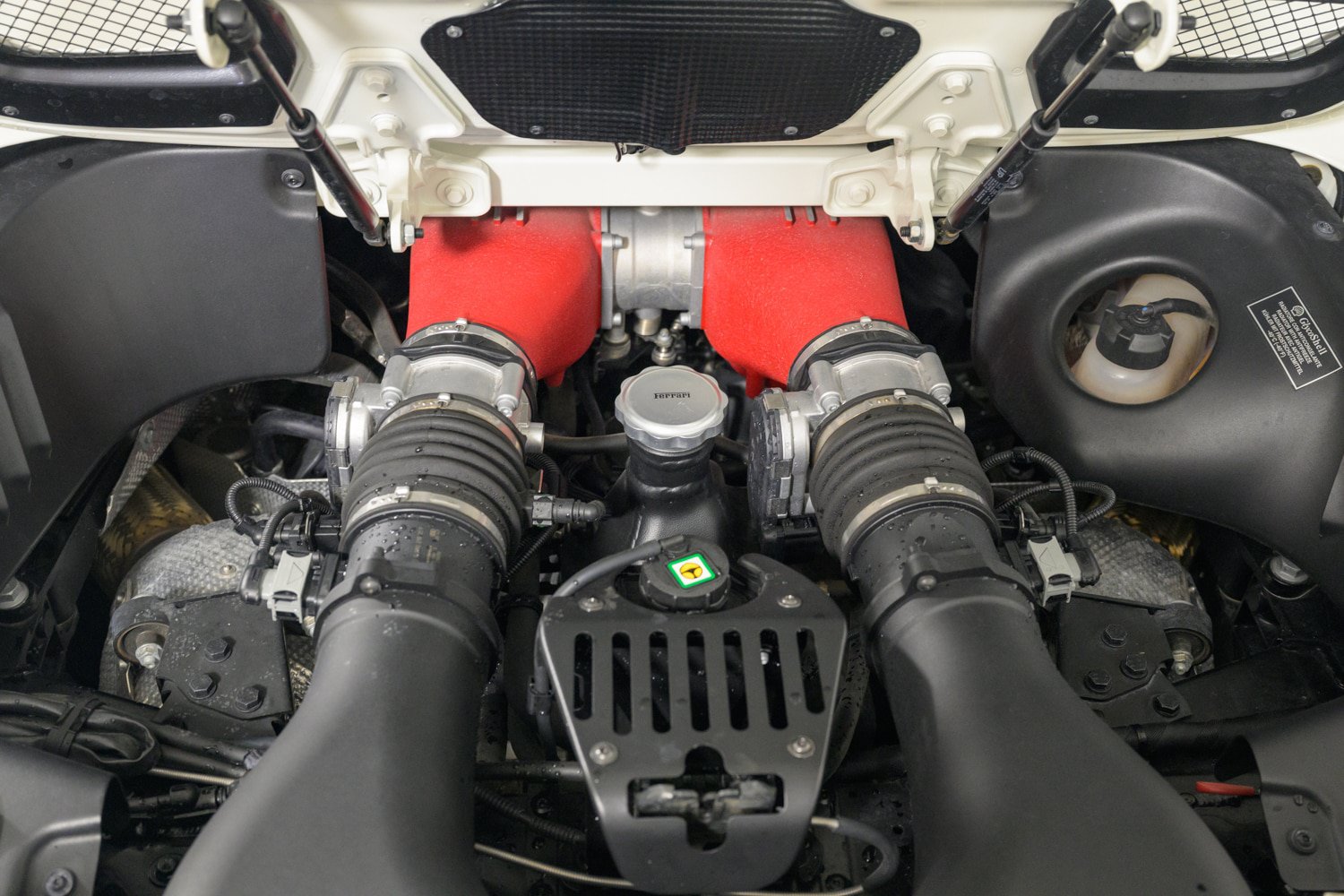Certified 2015 Ferrari 458 Spider RWD image 77