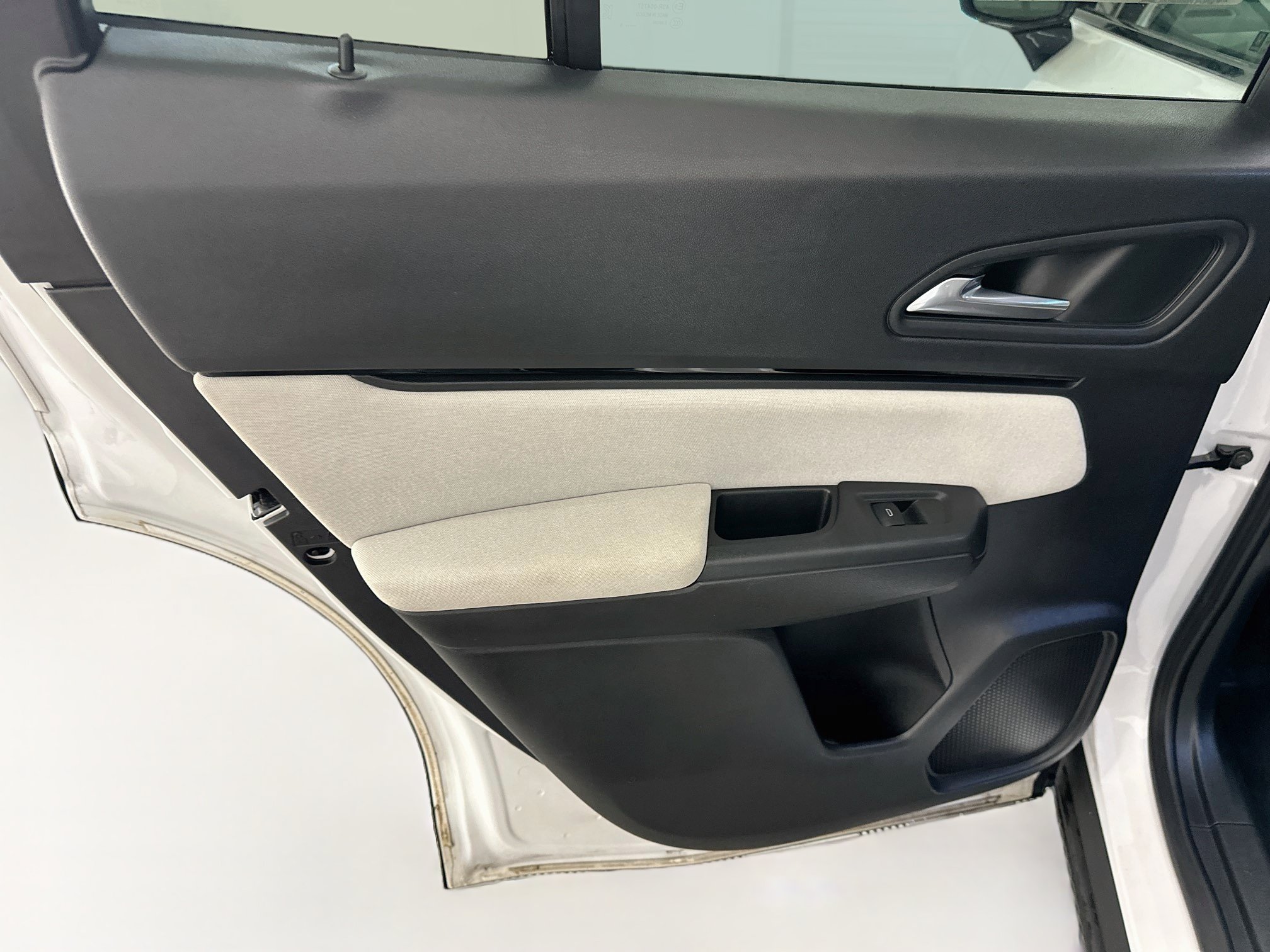 Used 2025 Honda Prologue EX image 27