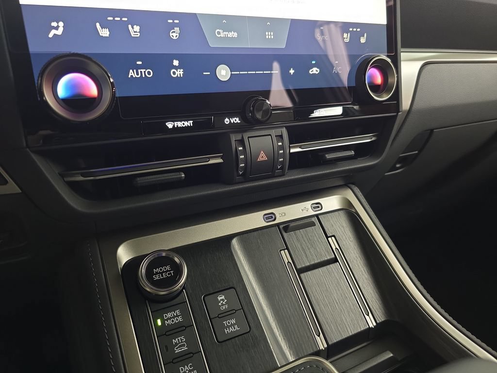 New 2026 Lexus GX 550 AWD/4WD image 22