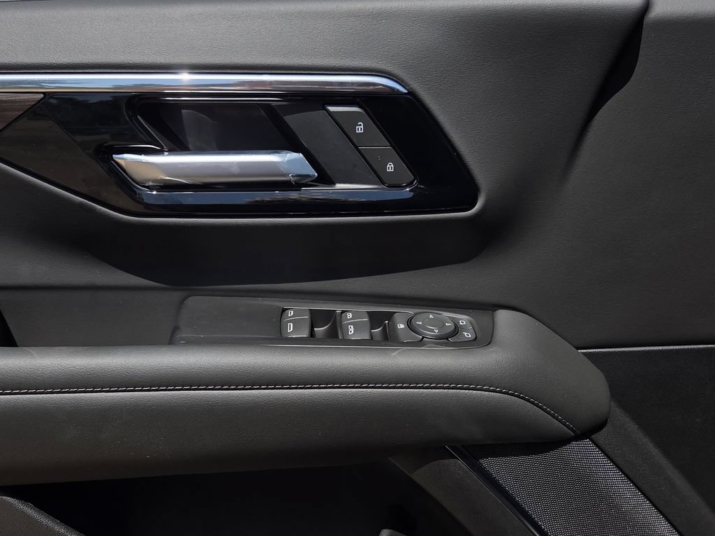 New 2026 Chevrolet Tahoe LS RWD image 20