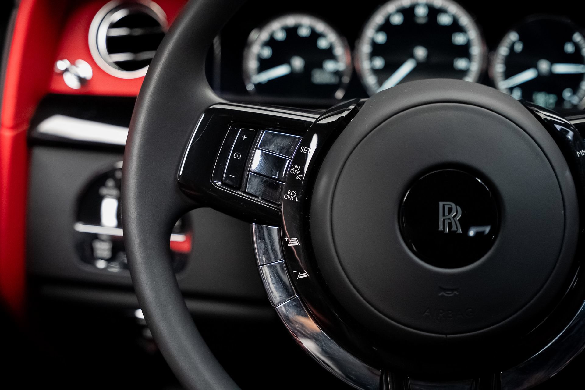 Used 2023 Rolls-Royce Phantom Sedan w/ The Phantom Package RWD image 41