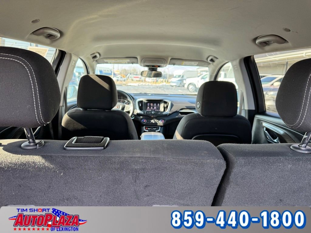 Used 2023 GMC Terrain SLE w/ Driver Convenience Package image 36