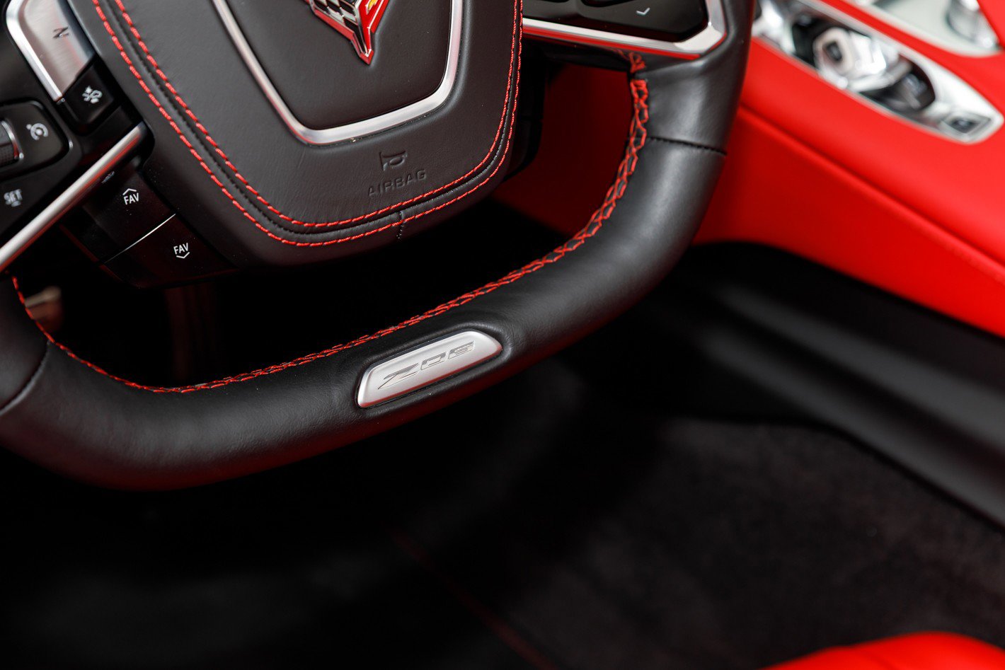 Used 2025 Chevrolet Corvette Z06 image 26