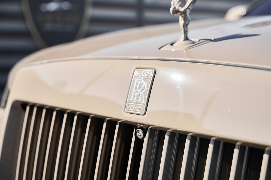Used 2025 Rolls-Royce Ghost AWD/4WD image 9