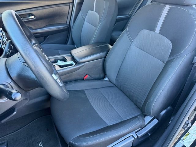 Used 2025 Nissan Sentra SV image 14