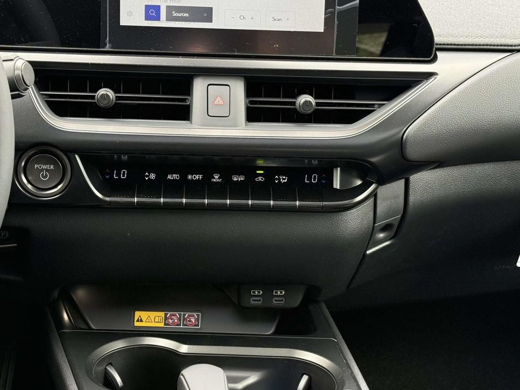New 2026 Lexus UX 300h AWD image 14