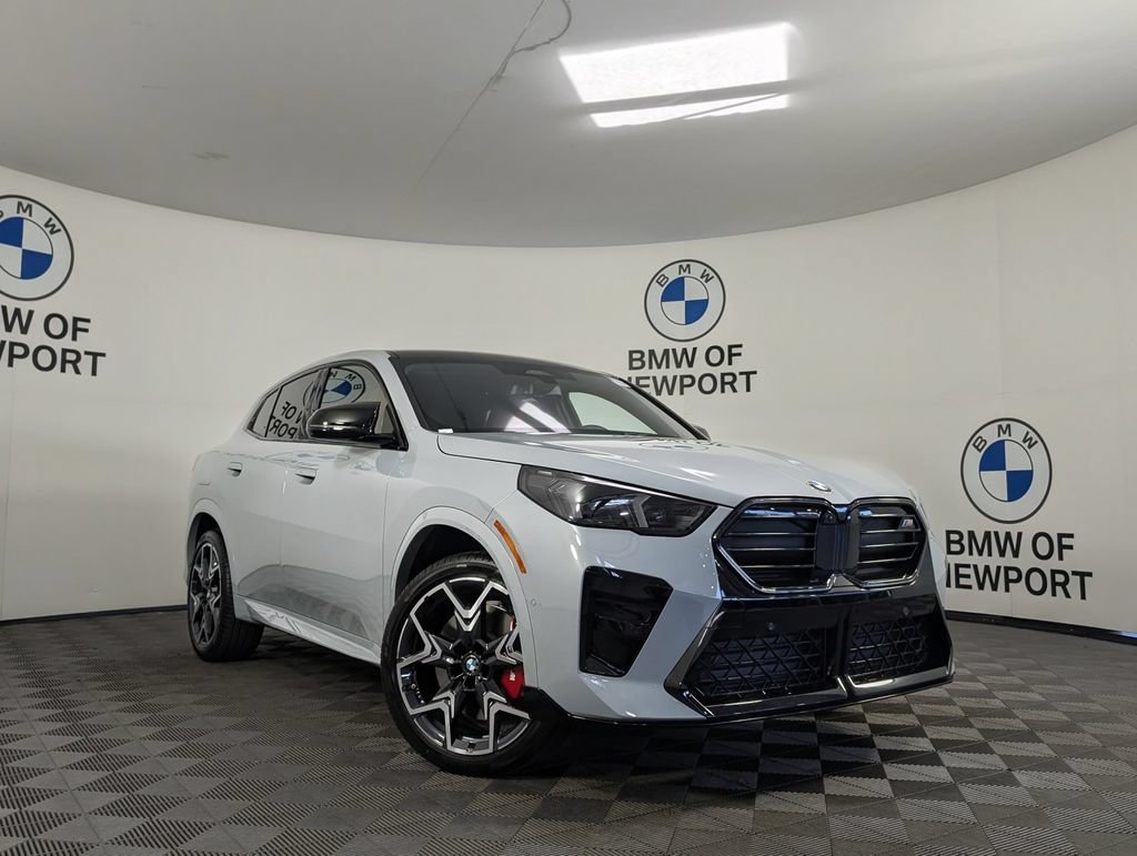 New 2026 BMW X2 M35i w/ Technology Package AWD/4WD image 3