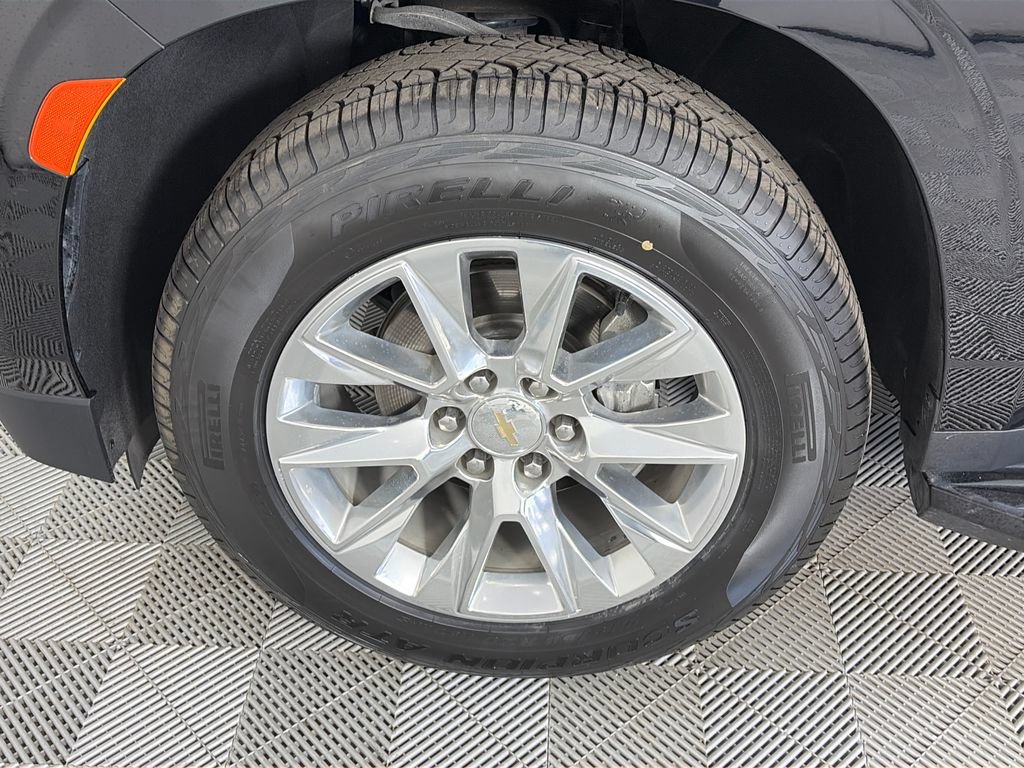 Used 2021 Chevrolet Tahoe Premier w/ Premium Package AWD/4WD image 8