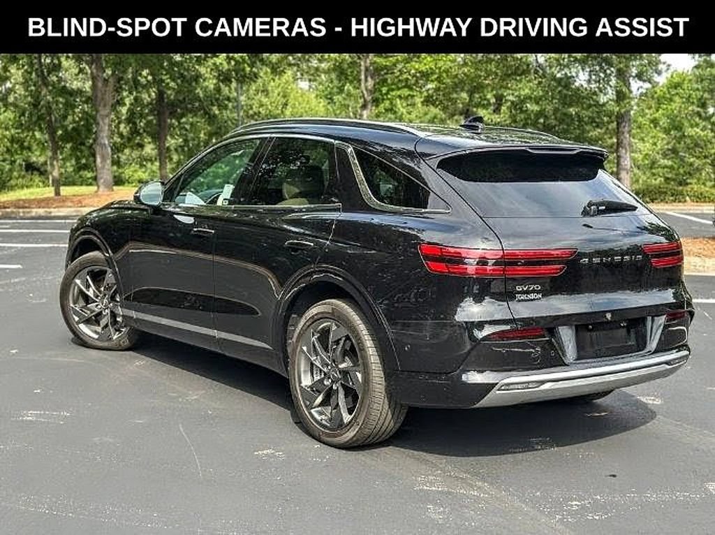 Used 2023 Genesis Electrified GV70 AWD/4WD image 2