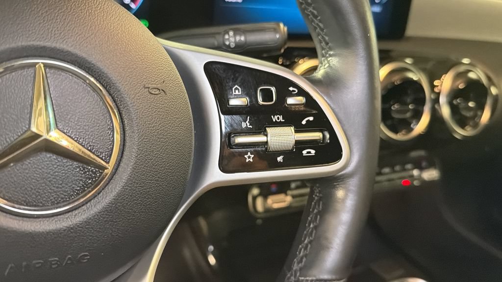 Used 2020 Mercedes-Benz A 220 4MATIC image 20