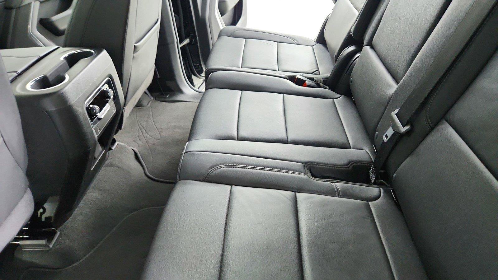 Used 2025 Chevrolet Tahoe LT AWD/4WD image 23