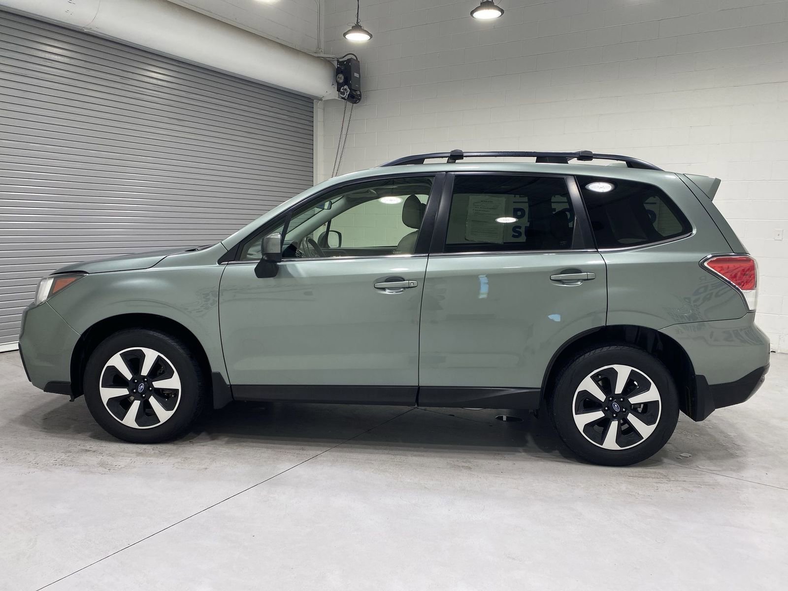 Used 2017 Subaru Forester 2.5i Limited w/ Rugged Package #2 AWD/4WD image 5