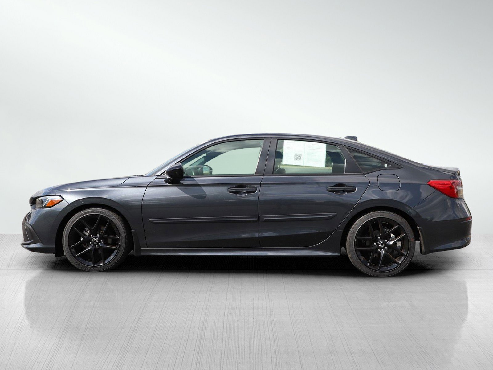 Used 2024 Honda Civic Sport image 3